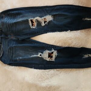 JUDY BLUE ANIMAL Distressed Blue Jeans